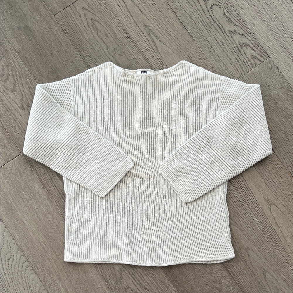 Uniqlo 3D Knit Sweater
